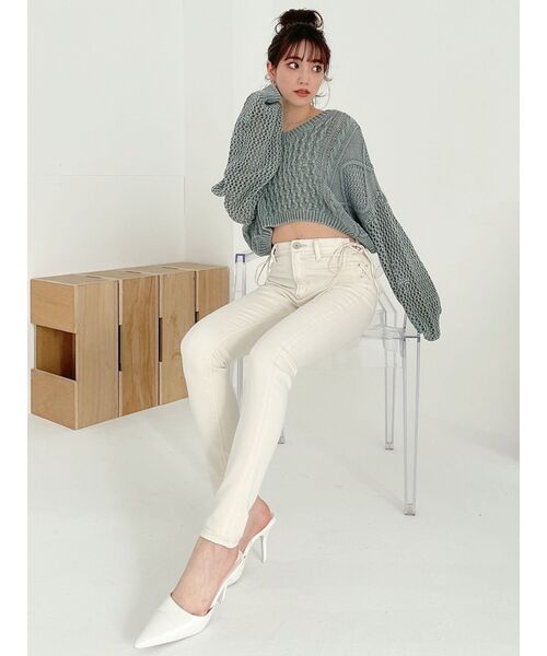 GYDA(ジェイダ)の「ミドルウエストサイドレースアップデザイン デニムパンツ(デニムパンツ・レディース・アイボリー/ライトブルー・X-SMALL/SMALL/MEDIUM)」の14枚目の写真