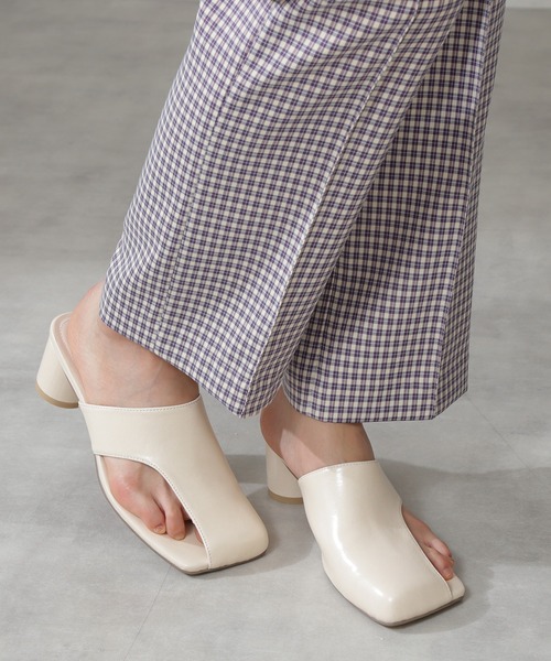 N.（N. Natural Beauty Basic）（エヌエヌナチュラルビューティーベーシック）の「◆サムカバーミュール（サンダル・レディース・ブラック/ブラウン/ナチュラル・MEDIUM/LARGE）」の3枚目の写真