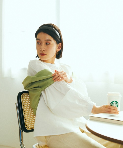 mybae（マイベイ）の「タックボリュームスリーブバンドカラーブラウス（シャツ/ブラウス・レディース・ホワイト/ブラック/カーキ・FREE）」の22枚目の写真