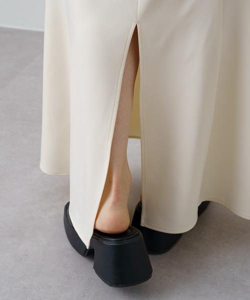 Kastane(カスタネ)の「【サイズ展開あり】ジャージラインスカート(スカート・レディース・ブラック/アイボリー・1/2)」の18枚目の写真