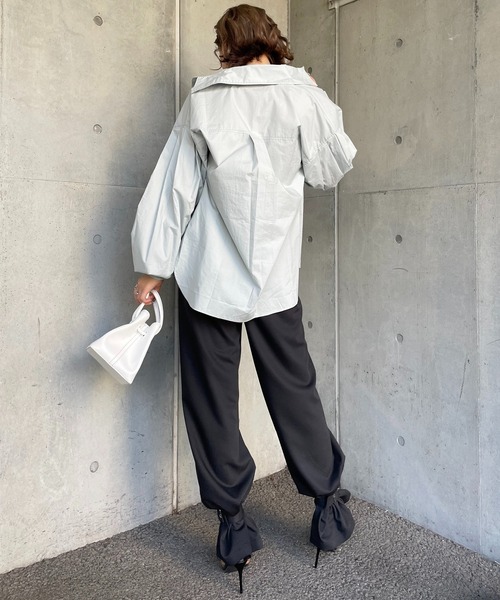 SPIRALGIRL（スパイラルガール）の「袖ボリュームブラウス（シャツ/ブラウス・レディース・オフホワイト/ブルー・FREE）」の20枚目の写真