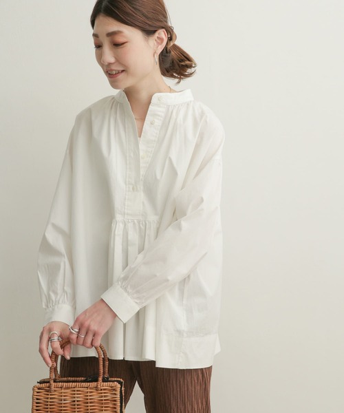 URBAN RESEARCH DOORS（アーバンリサーチドアーズ）の「コットンロングスリーブギャザーブラウス（シャツ/ブラウス・レディース・ライトブルー/オフホワイト/ラベンダー・1）」の18枚目の写真