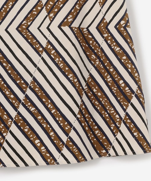 LE GLAZIK（ルグラジック）の「LE GLAZIK | バティックノースリーブワンピース WOMEN（ワンピース・レディース・D/E/B・36）」の19枚目の写真