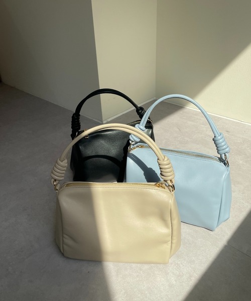 COLONY 2139（コロニートゥーワンスリーナイン）の「丸ヒモ2WAYボストンバッグ / ショルダーバッグ（ボストンバッグ・レディース・ブルー/ベージュ/ブラック・FREE）」の6枚目の写真