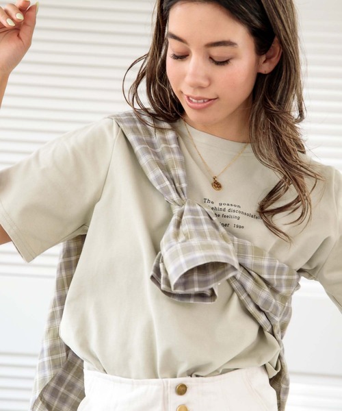 fifth(フィフス)の「メッセージロゴTシャツ(Tシャツ/カットソー・レディース・ホワイト/カーキ・M)」の1枚目の写真
