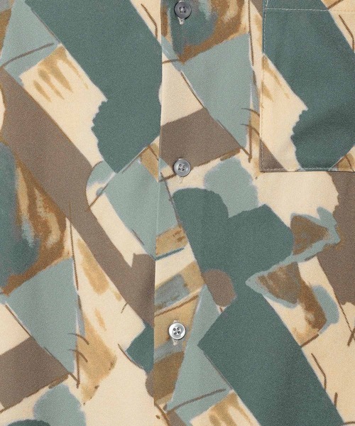 LAKOLE（ラコレ）の「プリントクロップドスリーブシャツ / 263883（シャツ/ブラウス・メンズ・グレー/グリーン/ブラック/ネイビー・LARGE/MEDIUM）」の9枚目の写真