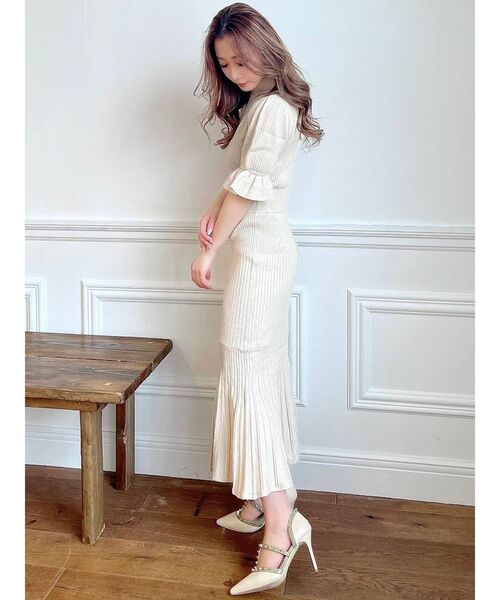 RESEXXY（リゼクシー）の「スリーブデザインマーメイドワンピース（ワンピース・レディース・ブラック/ベージュ/ミント/モカ・FREE）」の5枚目の写真