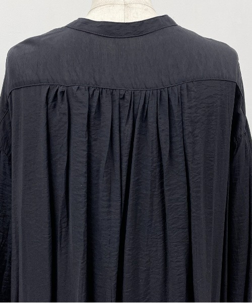 PICCIN（ピッチン）の「ノーカラーギャザーワンピース（ワンピース・レディース・ピンク/ブラック/ブルー・M）」の12枚目の写真