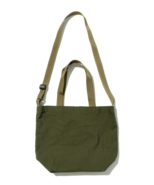 Battenwear(バテンウエア)の「【Battenwear/バテンウェア】米国製パッカブルコットントート/Mini Packable Tote(トートバッグ・メンズ・ストーン/オリーブドラブ/ブルー系その他・ONE SIZE)」の15枚目の写真