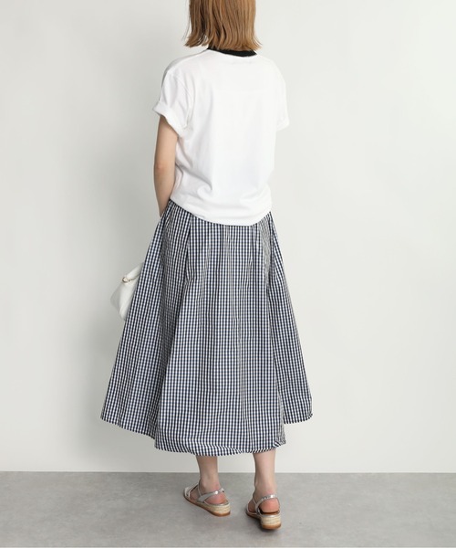 PICCIN（ピッチン）の「HERBISイタリアンフロッキーリンガーカラーTシャツ（Tシャツ/カットソー・レディース・ブラック/レッド・M）」の18枚目の写真