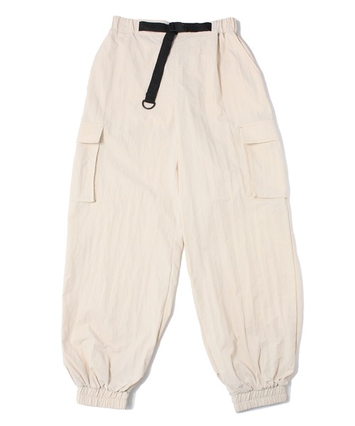 one way（ワンウェイ）の「ナイロンカーゴパンツ（カーゴパンツ・レディース・パープル/ダークグリーン/ホワイト/ブラック/レッド・FREE）」の2枚目の写真