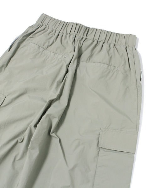 one way（ワンウェイ）の「ナイロンカーゴパンツ（カーゴパンツ・レディース・パープル/ダークグリーン/ホワイト/ブラック/レッド・FREE）」の11枚目の写真