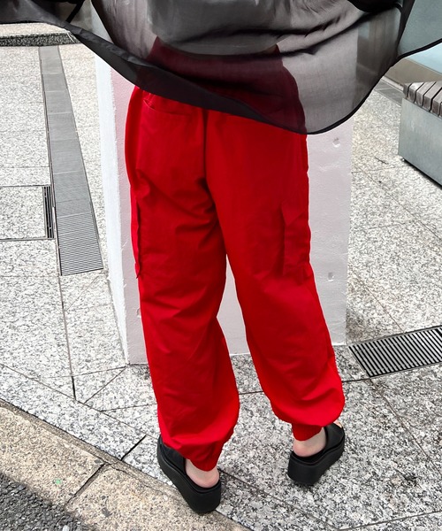 one way（ワンウェイ）の「ナイロンカーゴパンツ（カーゴパンツ・レディース・パープル/ダークグリーン/ホワイト/ブラック/レッド・FREE）」の17枚目の写真