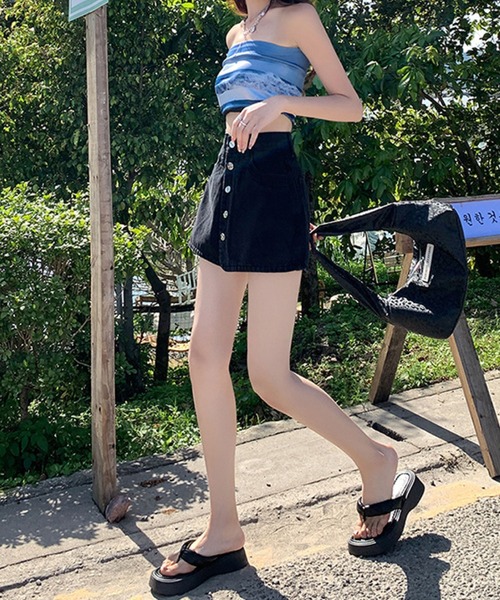 meJane(ミージェーン)の「フロント釦デニム台形スカパン(デニムスカート・レディース・ブラック/ブルー・S/M)」の6枚目の写真