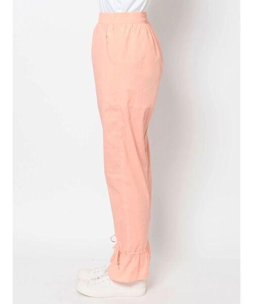 merry jenny(メリージェニー)の「カラーナイロンギャザーフレアパンツ(スラックス・レディース・ピンク/オレンジ/イエロー/ブルー・FREE)」の20枚目の写真