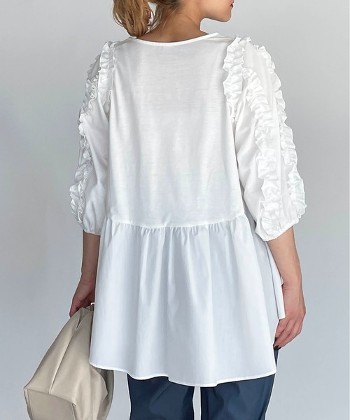 PICCIN(ピッチン)の「袖フリル切替えプルオーバー(Tシャツ/カットソー・レディース・ブラック/オフホワイト・M/L)」の6枚目の写真