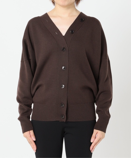 Noble(ノーブル)の「《追加》Vネックドルマンカーディガン(カーディガン/ボレロ・レディース・ベージュ/ネイビー/ブラウン/イエロー・FREE)」の16枚目の写真