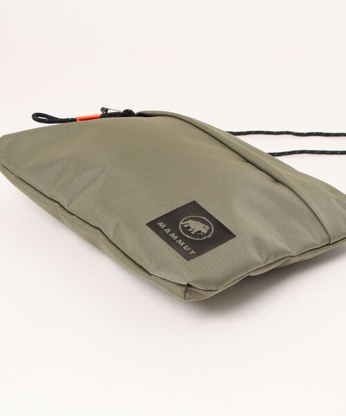 Mammut(マムート)の「《 MAMMUT 》Xeron Sacoche(ショルダーバッグ・レディース・ベージュ/ブラック/グレー/ライトベージュ/グリーン・FREE)」の7枚目の写真