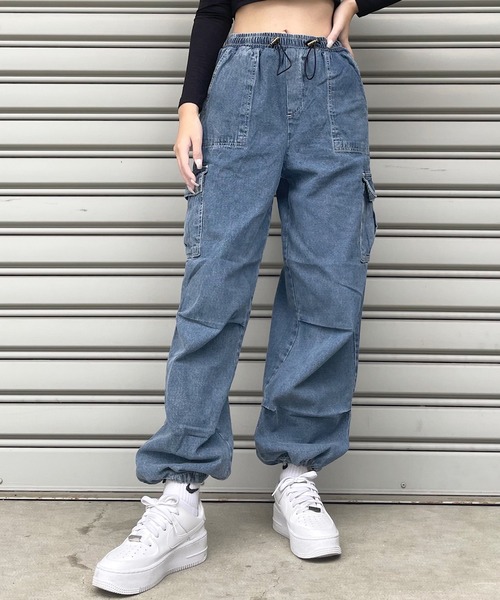 shopnikoniko(ショップニコニコ)の「バルーンシルエット イージー カーゴパンツ ワイド 韓国(カーゴパンツ・レディース・ブラック/カーキ/ホワイト/ピンク/グリーン/ブラック系その他/ブルー/カーキ系/ダークグレー/ブルー系その他/ブルー系その他2/アイボリー/カーキ系1/ベージュ・フリー)」の12枚目の写真