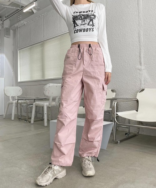 shopnikoniko(ショップニコニコ)の「バルーンシルエット イージー カーゴパンツ ワイド 韓国(カーゴパンツ・レディース・ブラック/カーキ/ホワイト/ピンク/グリーン/ブラック系その他/ブルー/カーキ系/ダークグレー/ブルー系その他/ブルー系その他2/アイボリー/カーキ系1/ベージュ・フリー)」の20枚目の写真