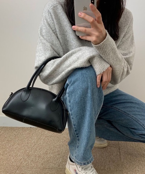 Dalfwin(ダールフィン)の「2WAYミニラウンドショルダーバッグ(ショルダーバッグ・レディース・ブラック/アイボリー・ONE SIZE)」の7枚目の写真