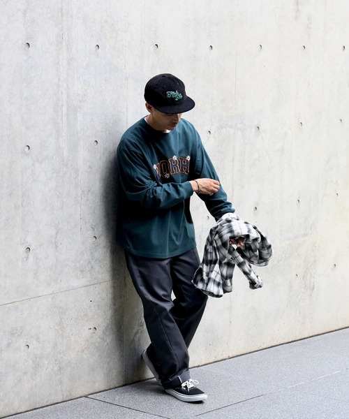 BACK NUMBER（バックナンバー）の「【BACK NUMBER】刺繍プリントロンＴ（Tシャツ/カットソー・メンズ・ワイン/ブラック×ブルー/ブラック/ネイビー/ホワイト/グリーン・M/XL/L）」の13枚目の写真