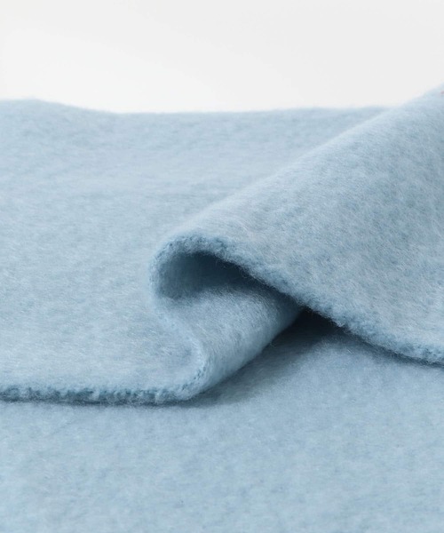 URBAN RESEARCH（アーバンリサーチ）の「ボリュームフリンジストール（マフラー・レディース・ブルー/ホワイト/ブラウン・-）」の17枚目の写真