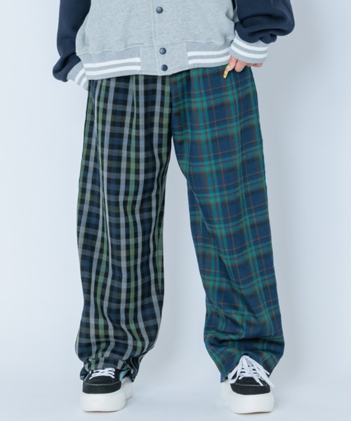 Candy Stripper（キャンディストリッパー）の「STAGGERED CHECK パンツ（その他パンツ・レディース・ネイビー/ブラウン/ブラック・2）」の3枚目の写真