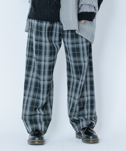 Candy Stripper（キャンディストリッパー）の「STAGGERED CHECK パンツ（その他パンツ・レディース・ネイビー/ブラウン/ブラック・2）」の17枚目の写真