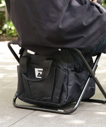 POLeR（ポーラー）の「POLeR/ポーラー MULTI-UTILITY CHAIR イス（アウトドアグッズ）」