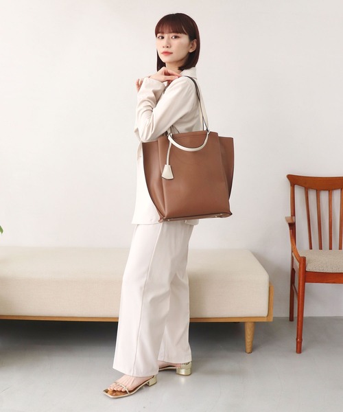 LILY / 縦型A4トートバッグ（トートバッグ）｜MIAN （ミアン）の
