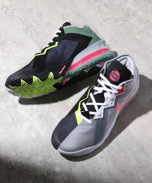 NIKE LEBRON XVIII LOW CV7562-005