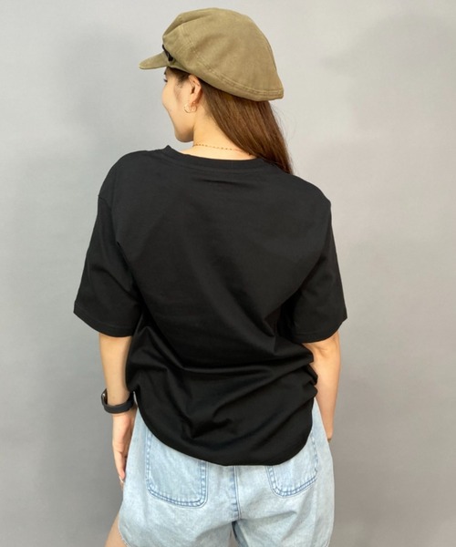 ROXY(ロキシー)の「ROXY/ロキシー ルーズシルエット/ボタニカルロゴ無地Tシャツ RST231099(Tシャツ/カットソー・レディース・ブラック×ブラック/ホワイト×ピンク/パープル系その他・S/M/L)」の16枚目の写真