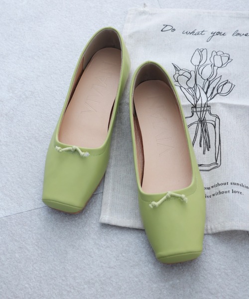 VIVIAN(ヴィヴィアン)の「スクエアトゥバレエシューズ(バレエシューズ・レディース・グリーン/アイボリー/ブラウン/ブラック/シルバー・M/S/LL/L)」の1枚目の写真