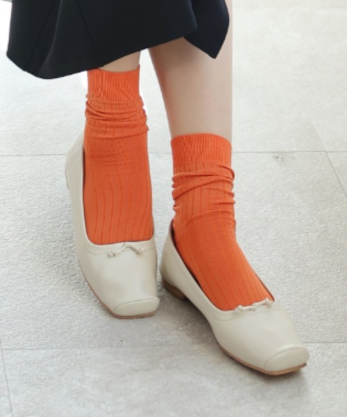 VIVIAN(ヴィヴィアン)の「スクエアトゥバレエシューズ(バレエシューズ・レディース・グリーン/アイボリー/ブラウン/ブラック/シルバー・M/S/LL/L)」の2枚目の写真