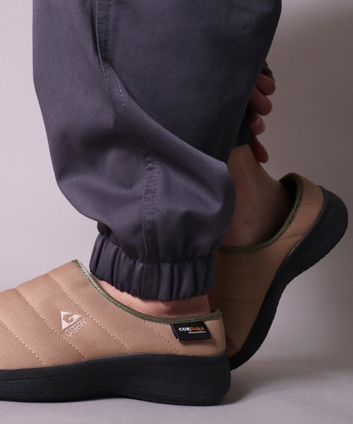 GERRY(ジェリー)の「(AC)【GERRY】【レディース】中綿 キルト モックシューズ(スリッポン・レディース・ブラック/グレー/ベージュ・LARGE/X-LARGE/MEDIUM)」の6枚目の写真