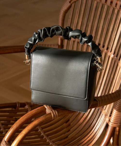 VENCEEXCHANGE（ヴァンスエクスチェンジ）の「2WAYフラップミニショルダーバッグ（ショルダーバッグ・レディース・イエロー/ホワイト/ブラック/パープル・FREE）」の3枚目の写真