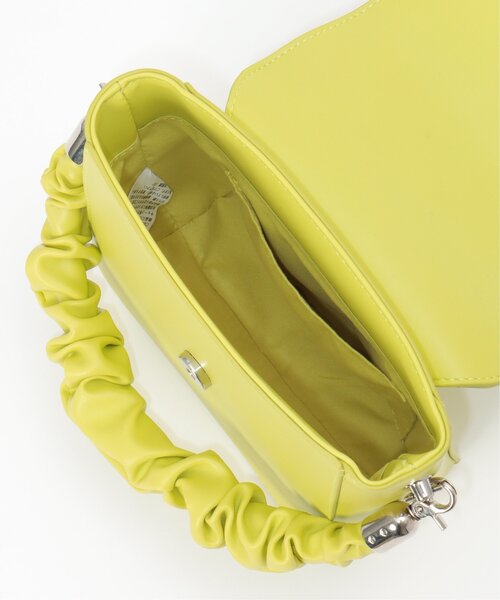 VENCEEXCHANGE（ヴァンスエクスチェンジ）の「2WAYフラップミニショルダーバッグ（ショルダーバッグ・レディース・イエロー/ホワイト/ブラック/パープル・FREE）」の9枚目の写真