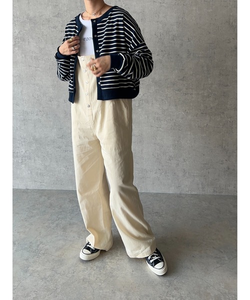 owndaily（オンデイリー）の「コットンサロペット（サロペット/オーバーオール・レディース・ブラック/アイボリー/ベージュ・FREE）」の9枚目の写真