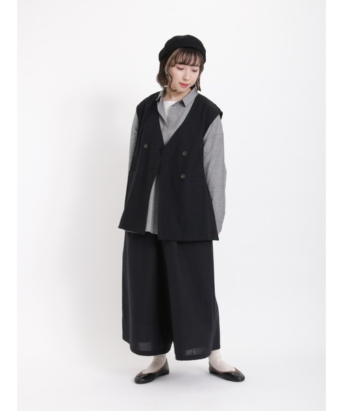 Samansa Mos2（サマンサ モスモス）の「【リンネル5月号掲載アイテム】【UVカット】着回し力アップベスト（ベスト・レディース・キナリ/ベージュ/ブラック・ﾌﾘ-）」の14枚目の写真