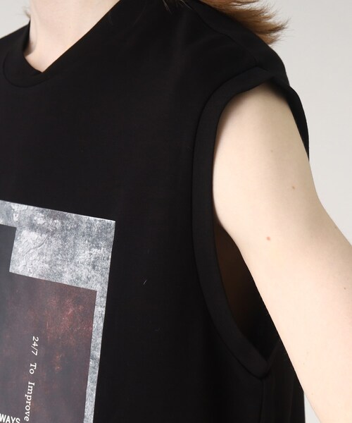 tk.TAKEO KIKUCHI（ティーケータケオキクチ）の「◆ネガポートレートタンクトップ（タンクトップ・メンズ・ホワイト/ブラック・02/03）」の8枚目の写真