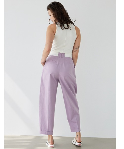 ALEXIA STAM（アリシアスタン）の「Contrast Belt Tuck Pants