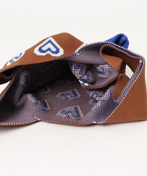 Fun & Daily(ファンアンドデイリー)の「レトロハートマルシェバッグ(ハンドバッグ・レディース・グリーン/ブラウン・FREE)」の7枚目の写真