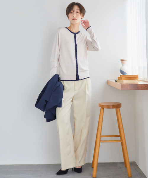 CROSS FUNCTION（クロスファンクション）の「おうちで洗える　バイカラークルーネックカーディガン【CF/クロスファンクション】（カーディガン/ボレロ・レディース・ライトベージュ/チャコールグレー・M/L）」の10枚目の写真