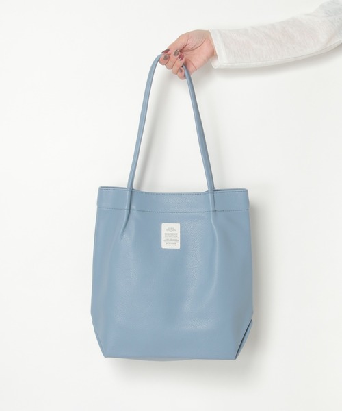 ikka（イッカ）の「GOKU楽PUトートバッグ（トートバッグ・レディース・グリーン/ベージュ/ブラック/マスタード/イエロー/オフホワイト/グレー/ブルー/シルバー系/ネイビー/オレンジ/キャメル/ブルー系その他/ブラウン/ワイン・FREE）」の8枚目の写真