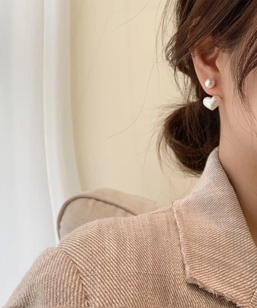 leune(ルネ)の「ハートパールピアス(ピアス(両耳用)・レディース・シルバー/ゴールド・FREE)」の1枚目の写真