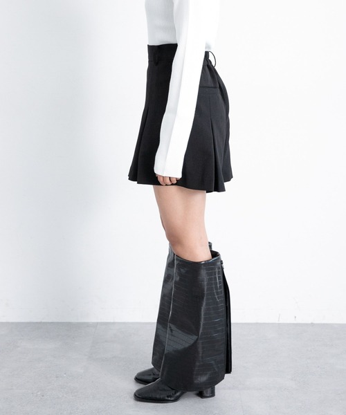 PAGEBOY（ページボーイ）の「プリーツフレアショートパンツ（その他パンツ・レディース・チャコールグレー/ブラック・FREE）」の11枚目の写真
