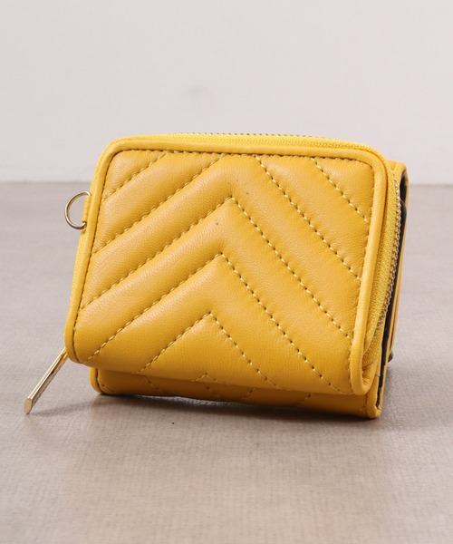 CECIL McBEE（セシルマクビー）の「QUILT　WALLET　ミニウォレット（財布・レディース・ベージュ/ブラック/イエロー・F）」の5枚目の写真