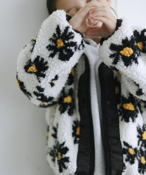 green label relaxing（グリーンレーベルリラクシング）の「TJ 総柄 タマボア ブルゾン 110cm-130cm（その他アウター・キッズ・ライトブルー/オフホワイト/ライラック・S130/XS110）」の2枚目の写真