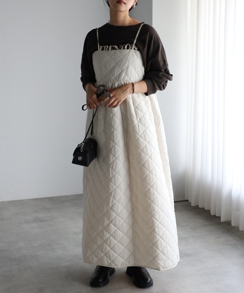 r.（アールドット）の「ダイヤキルト キャミワンピース（ジャンパースカート・レディース・ダークカーキ/カーキ/アイボリー/ブラック・FREE）」の10枚目の写真